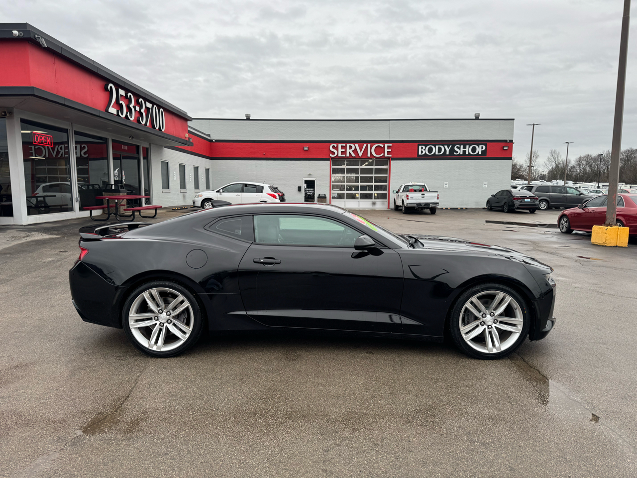 Chevrolet Camaro 2dr Cpe 2SS 2016