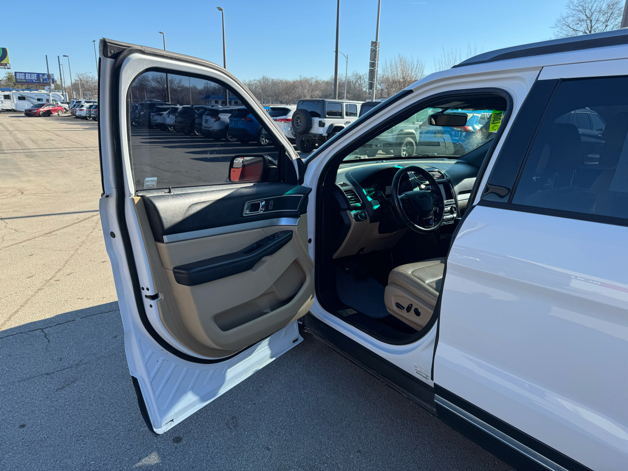 Ford Explorer 4WD 4dr XLT 2016