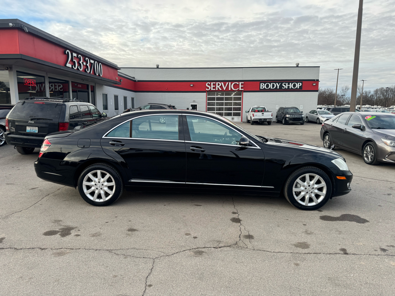 Mercedes-Benz S-Class 4dr Sdn 5.5L V8 4MATIC 2007
