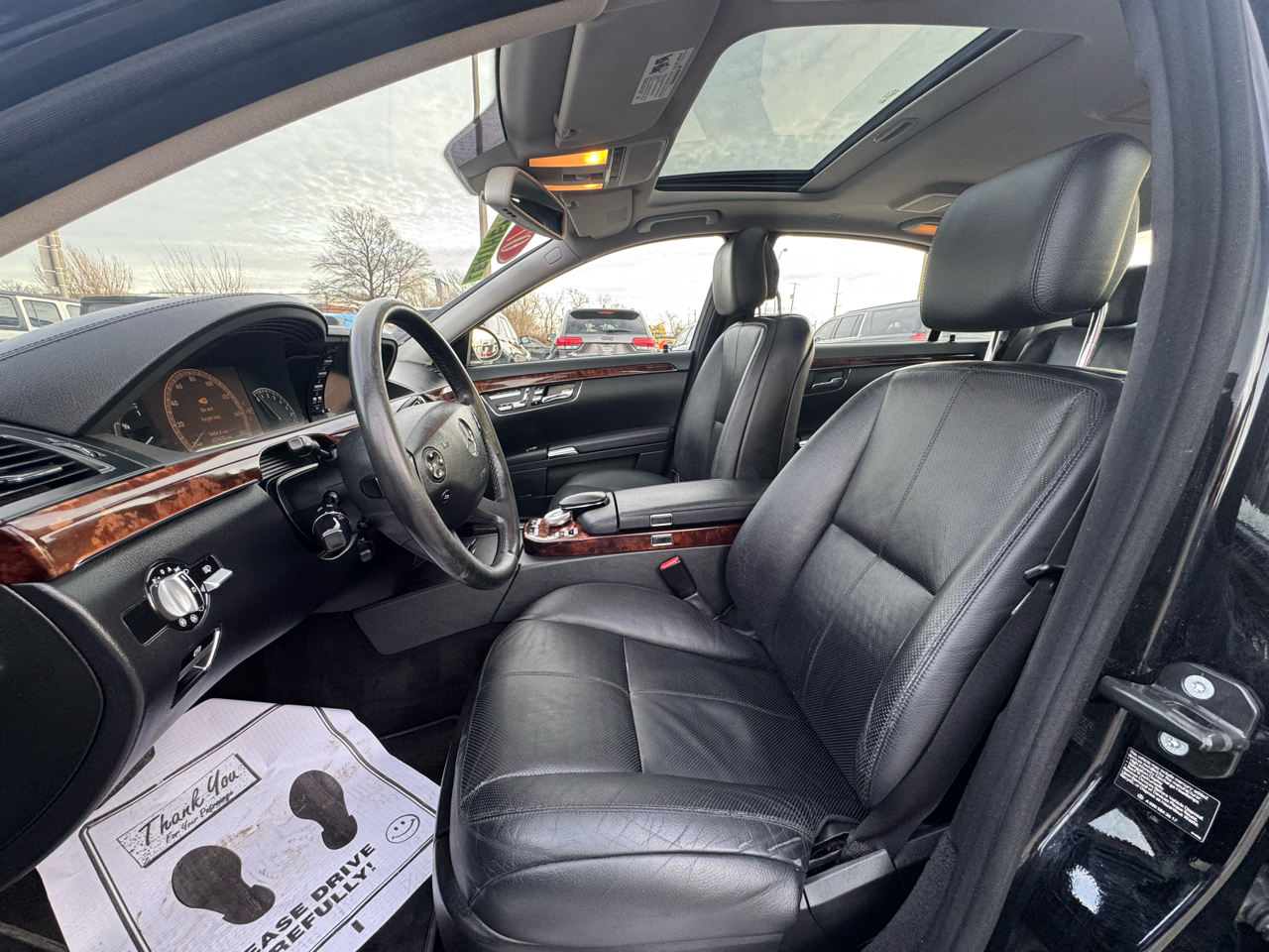 Mercedes-Benz S-Class 4dr Sdn 5.5L V8 4MATIC 2007