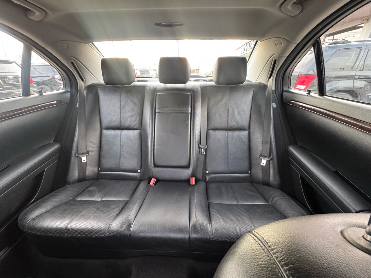 Mercedes-Benz S-Class 4dr Sdn 5.5L V8 4MATIC 2007