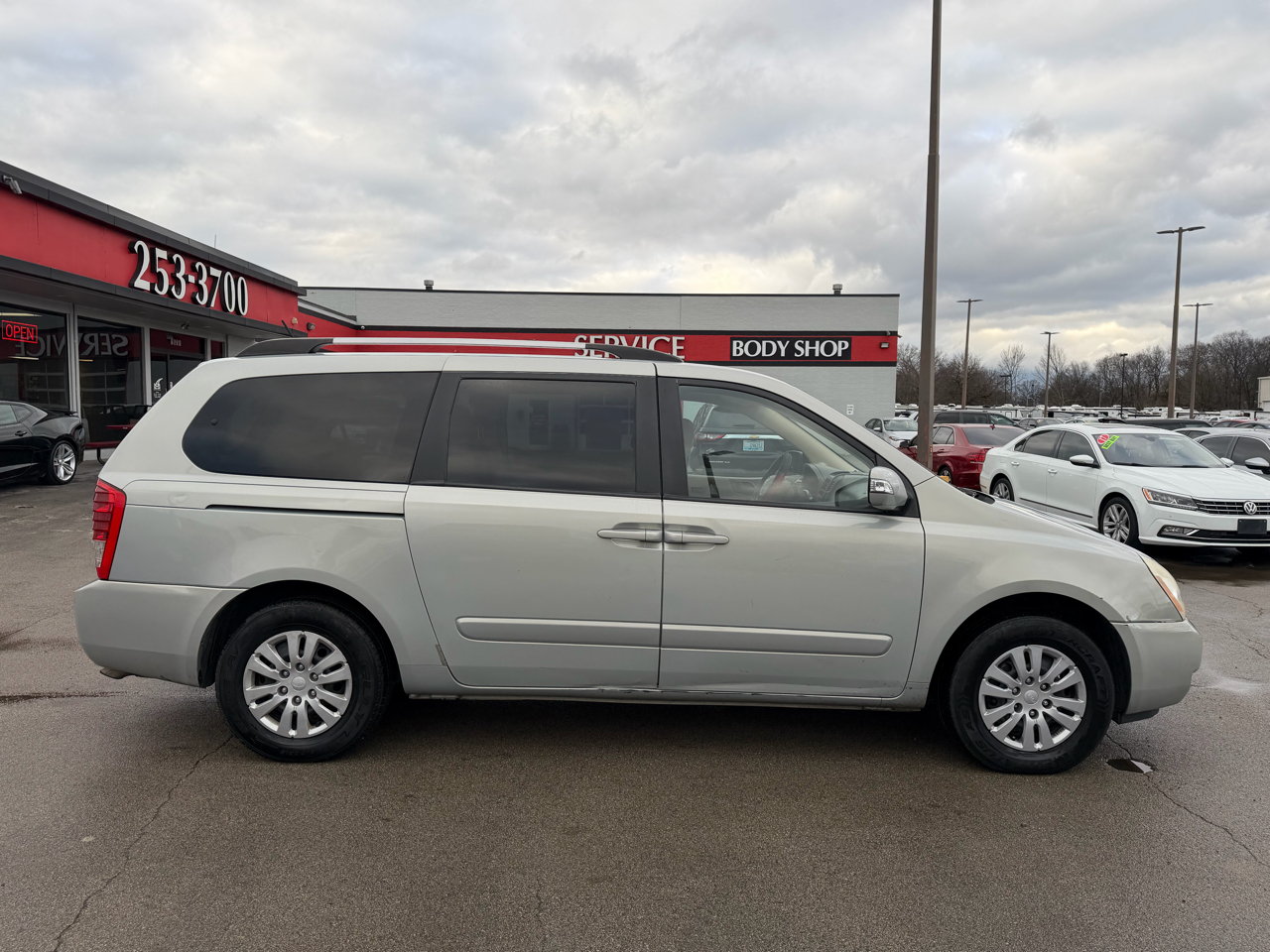 Kia Sedona LX 2012