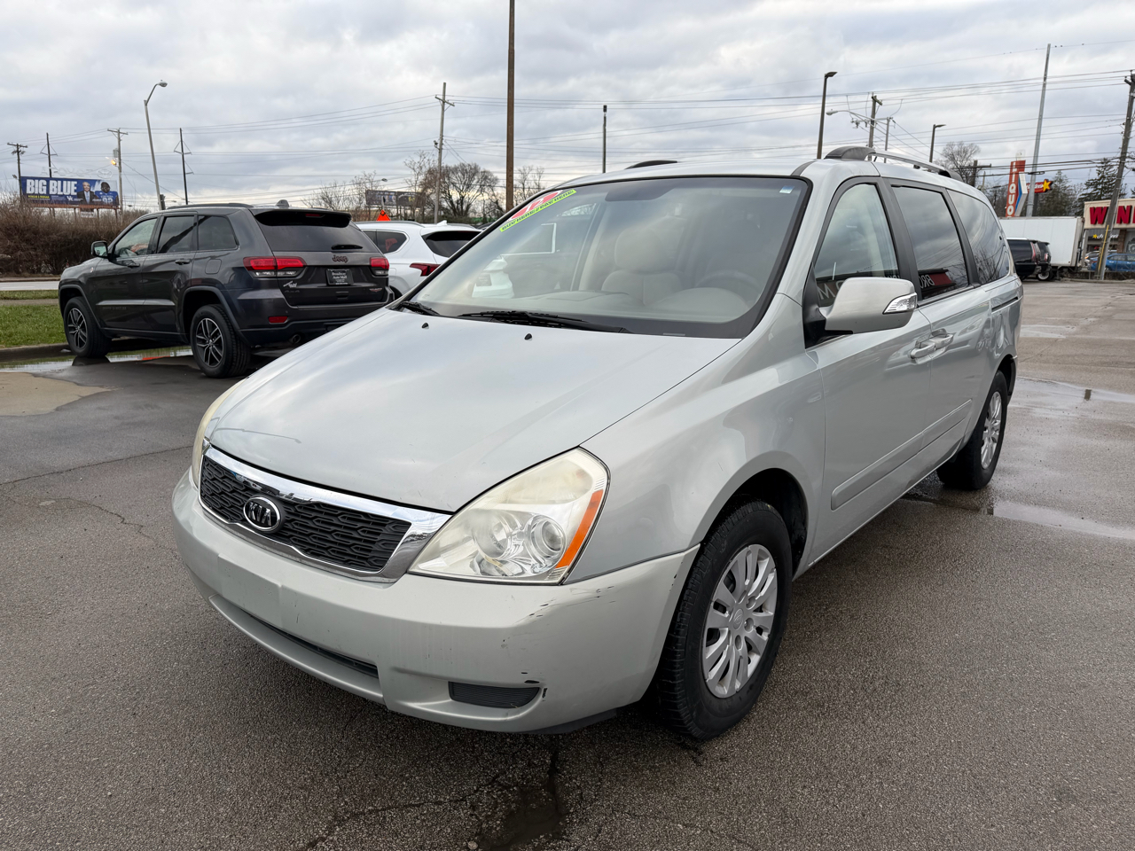 Kia Sedona LX 2012