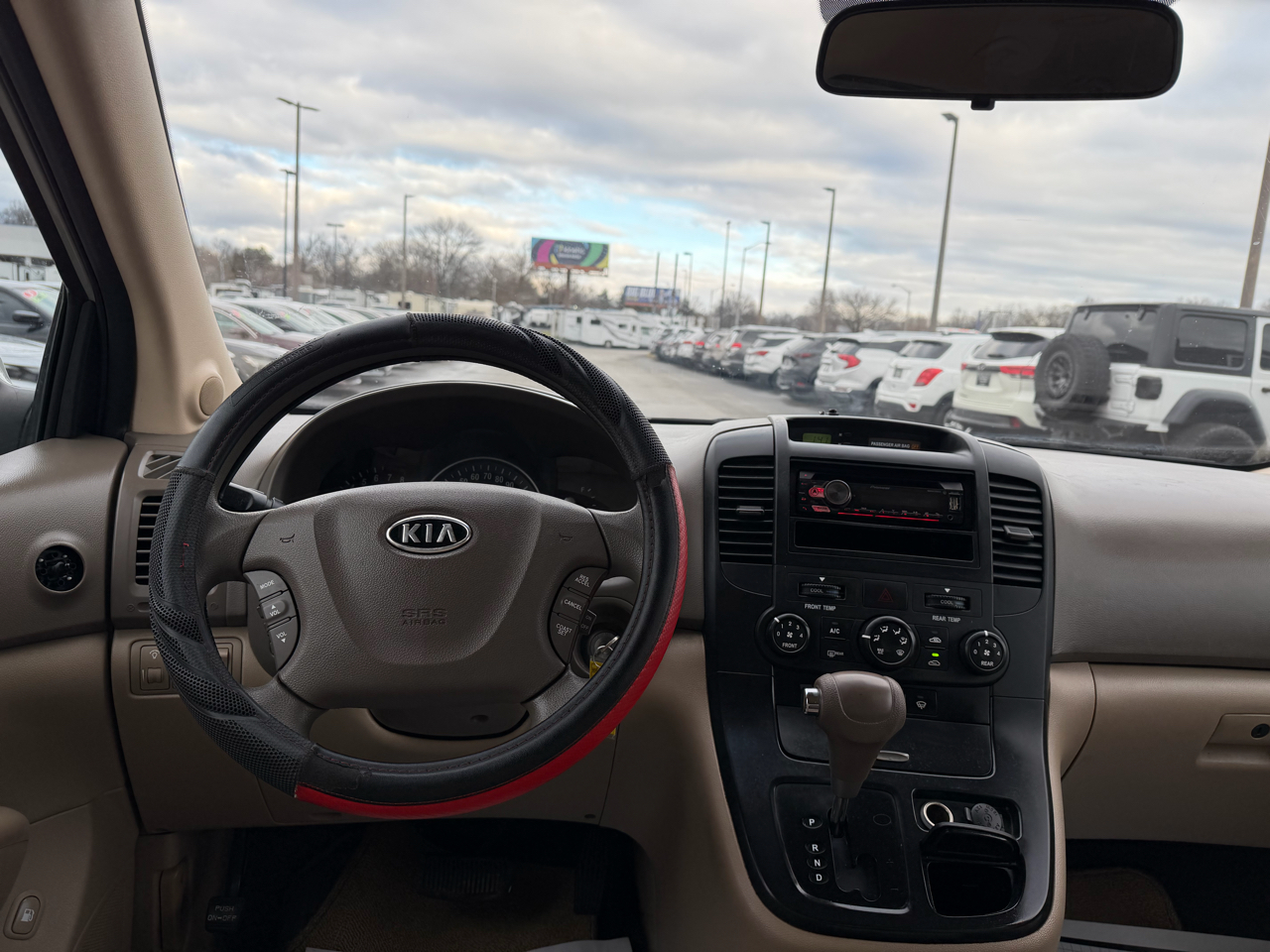 Kia Sedona LX 2012