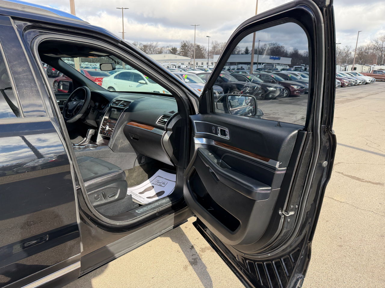 Ford Explorer Limited 4WD 2017