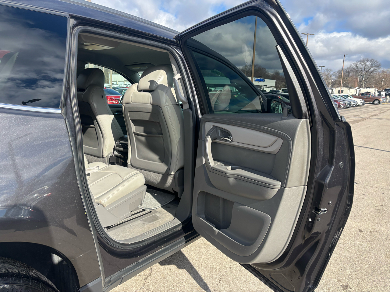 Chevrolet Traverse FWD 4dr LT w/2LT 2015