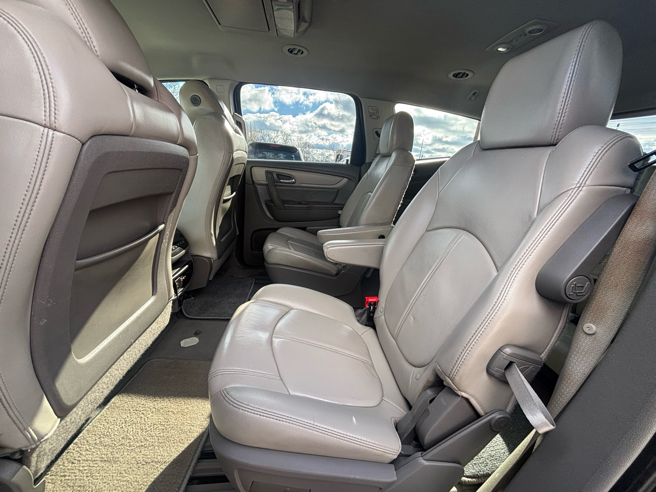 Chevrolet Traverse FWD 4dr LT w/2LT 2015