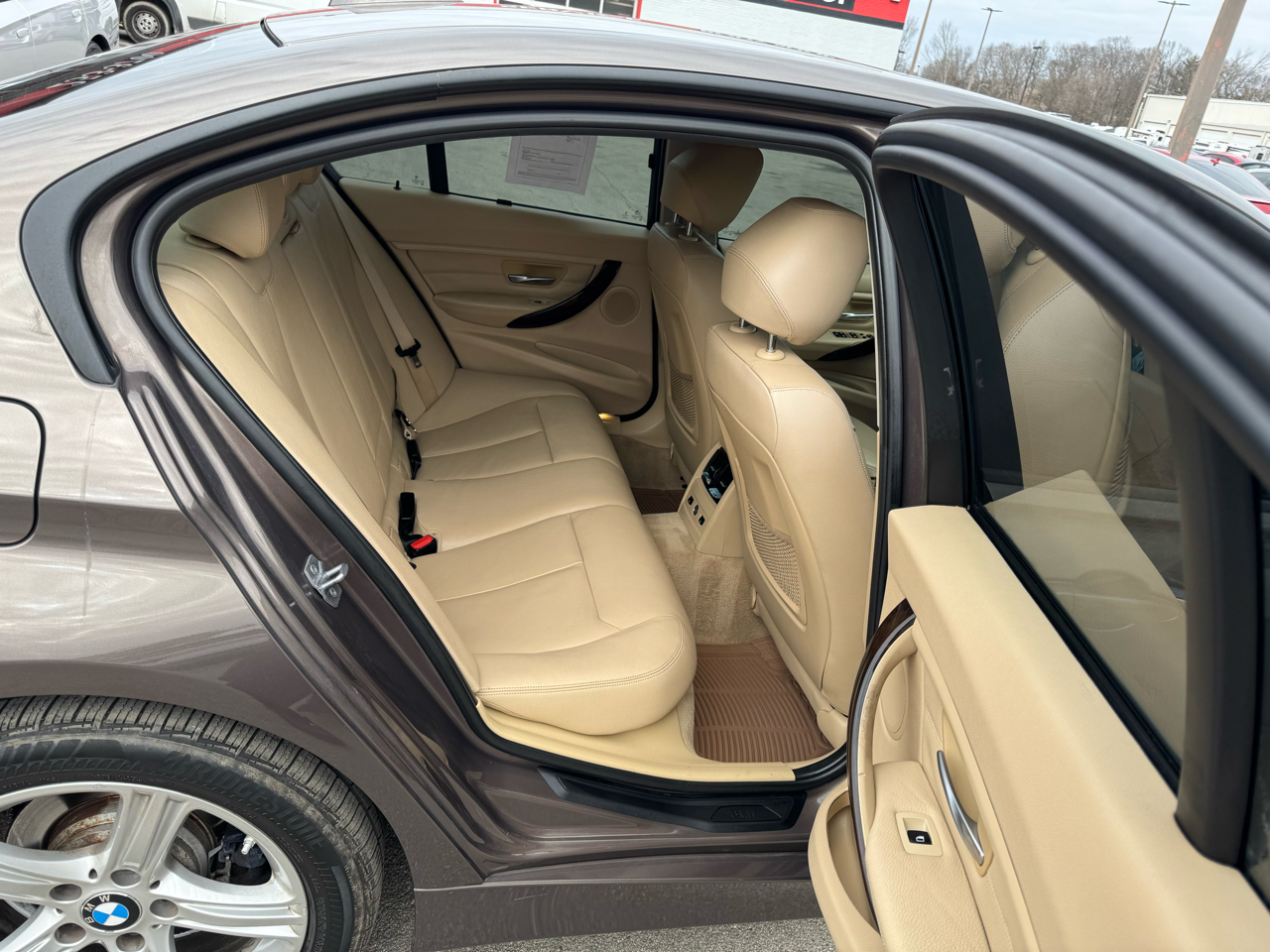 BMW 3 Series 4dr Sdn 328i xDrive AWD South Africa 2015