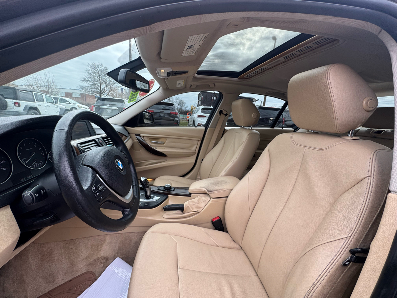 BMW 3 Series 4dr Sdn 328i xDrive AWD South Africa 2015