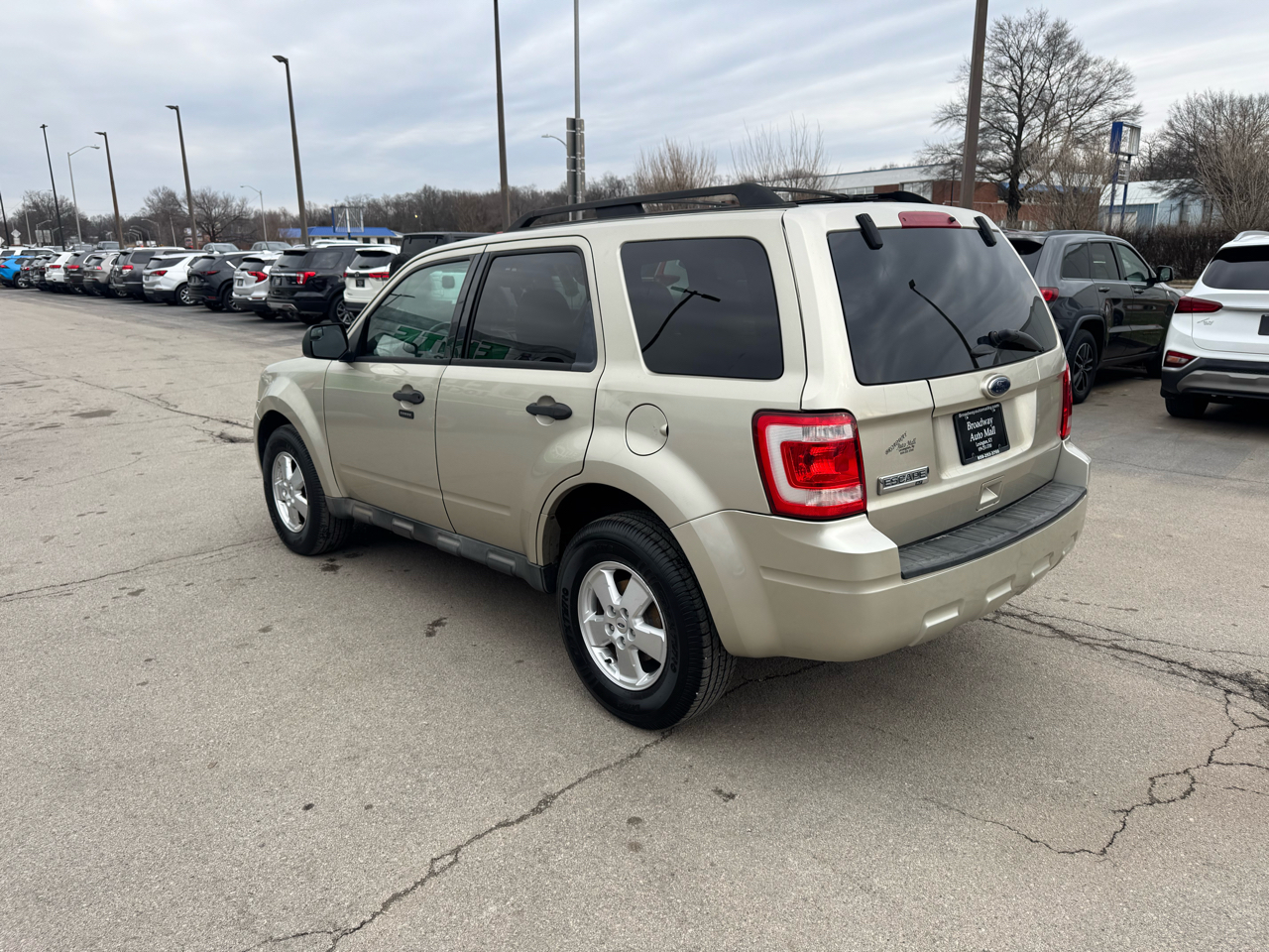 Ford Escape 4WD 4dr XLT 2012