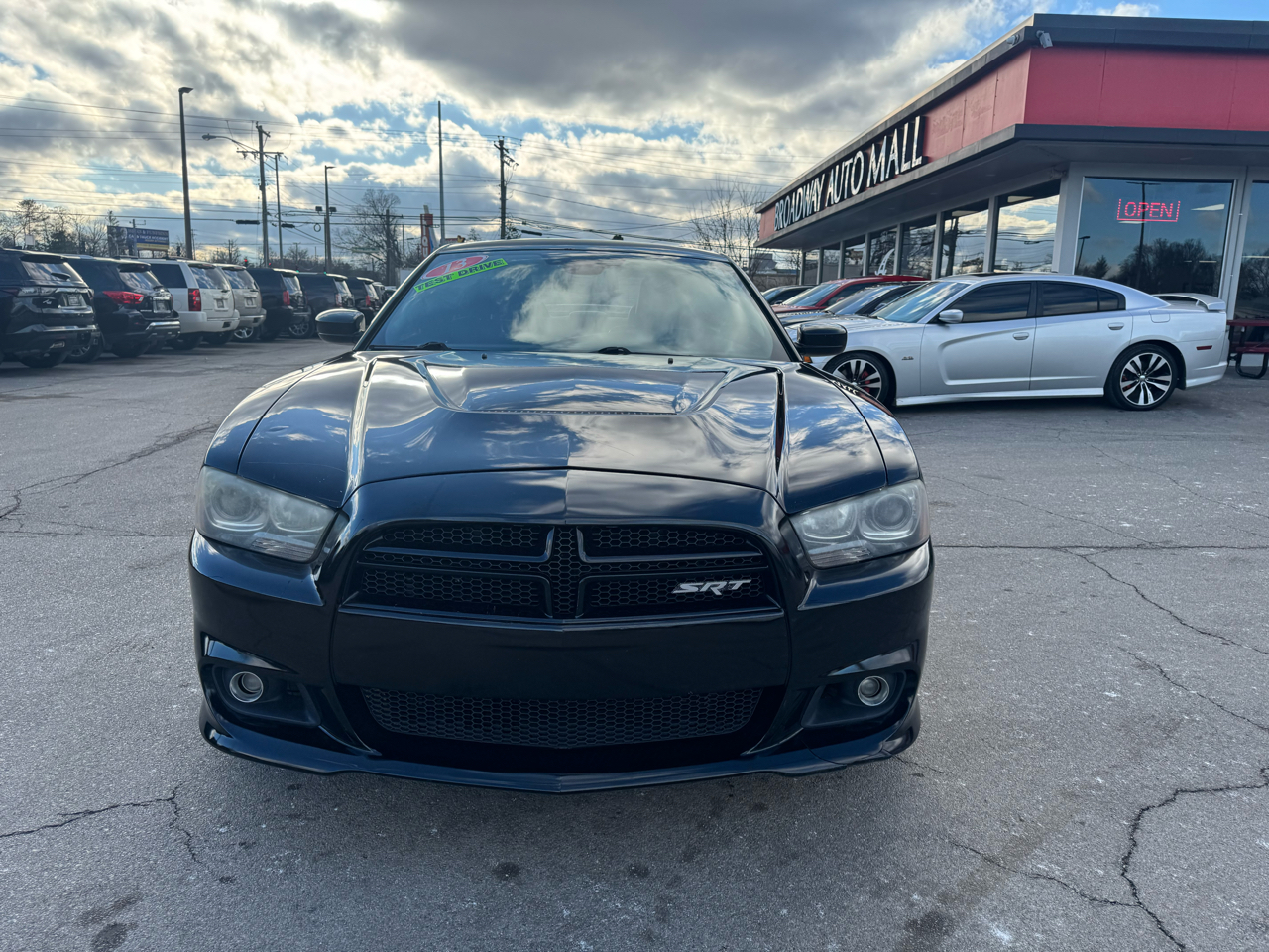 Dodge Charger 4dr Sdn SRT8 RWD 2013