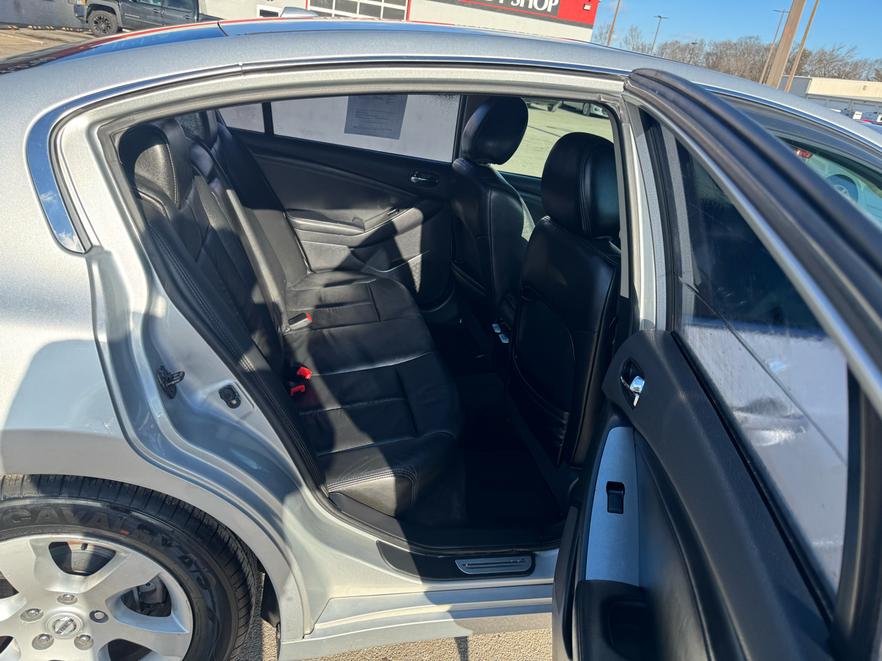 Nissan Altima 4dr Sdn I4 CVT 2.5 SL 2009