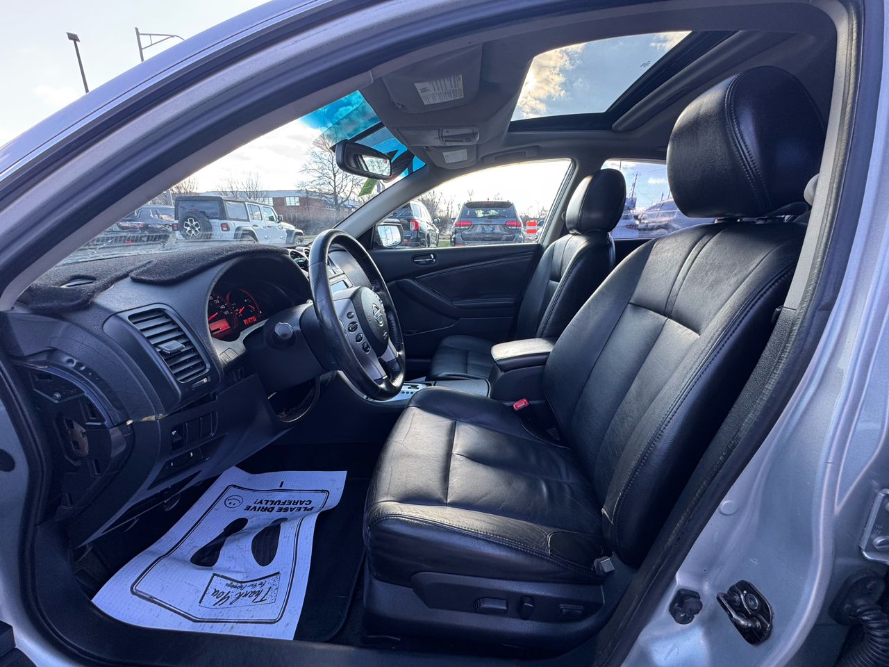 Nissan Altima 4dr Sdn I4 CVT 2.5 SL 2009