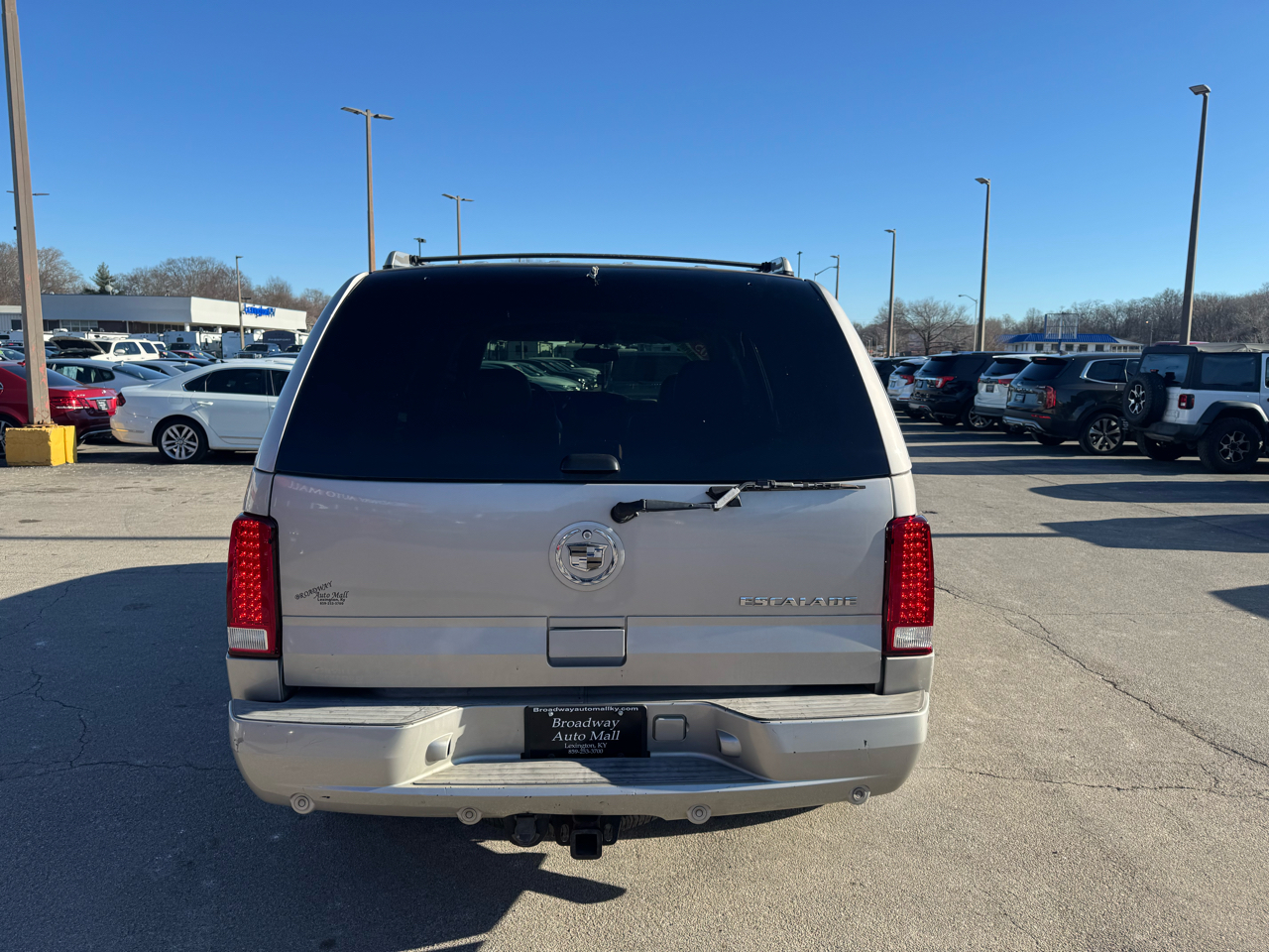 Cadillac Escalade 4dr AWD 2005