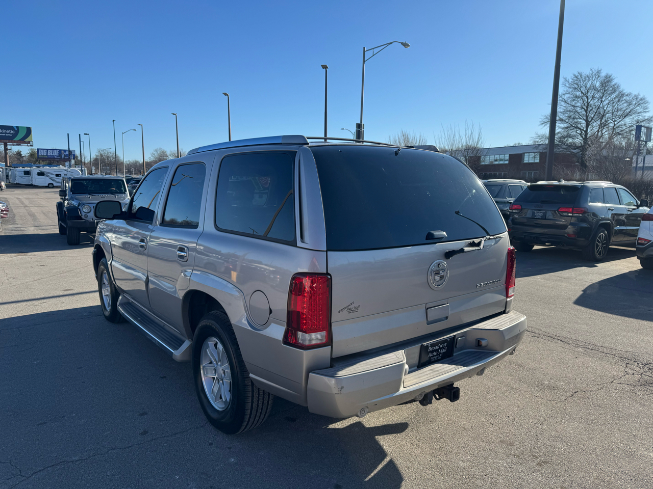 Cadillac Escalade 4dr AWD 2005