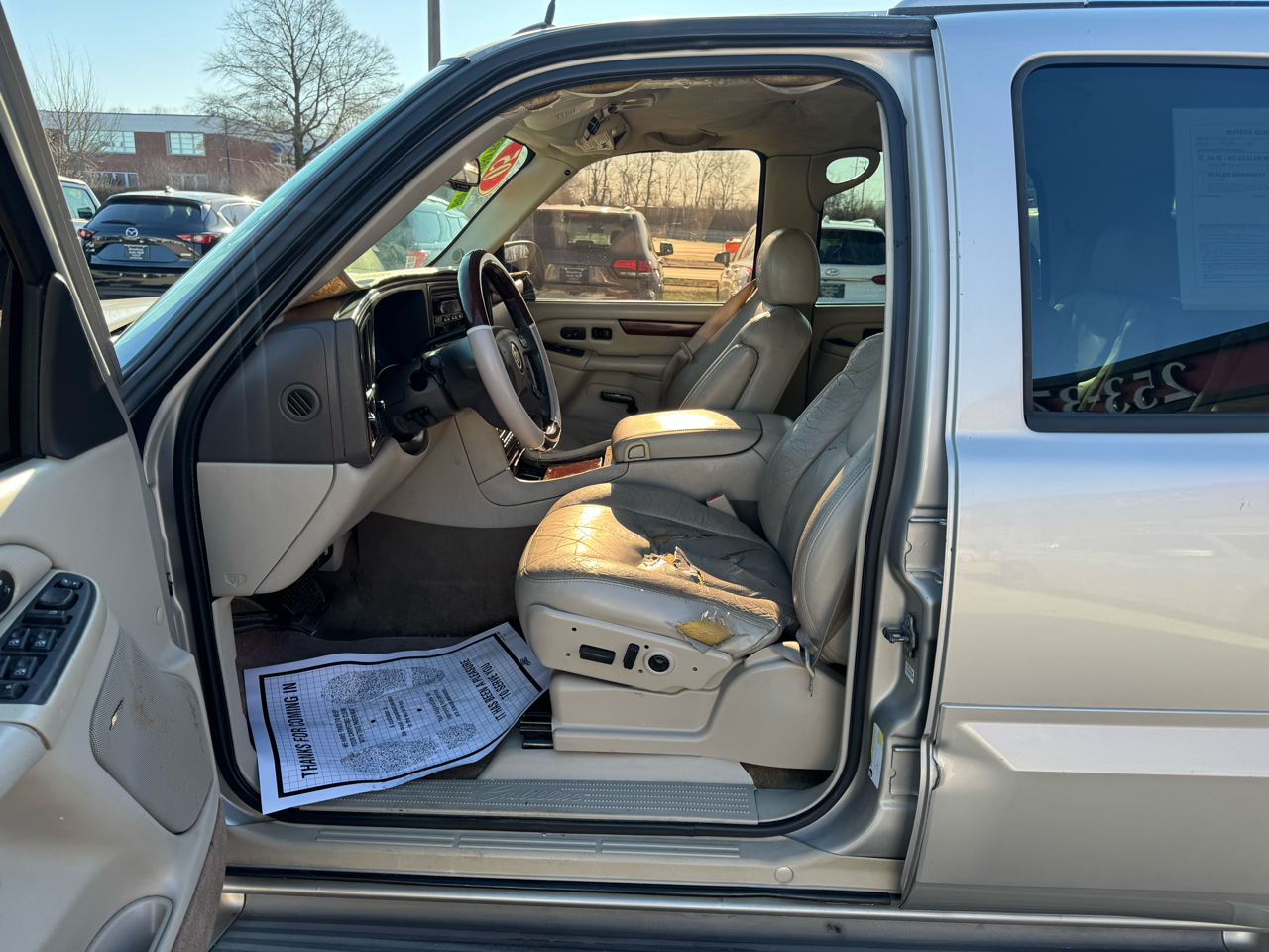 Cadillac Escalade 4dr AWD 2005