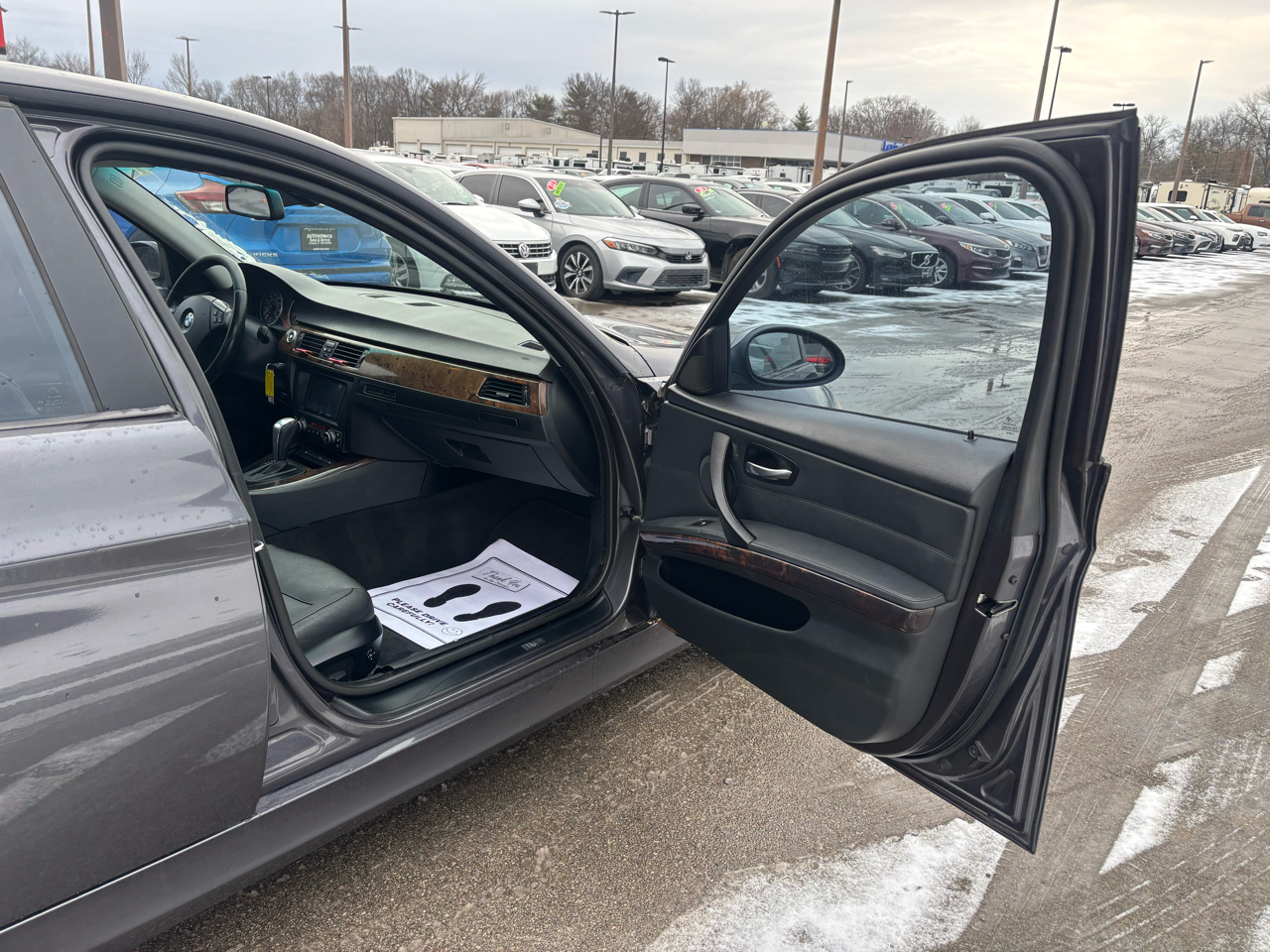 BMW 3 Series 4dr Sdn 328xi AWD SULEV 2007