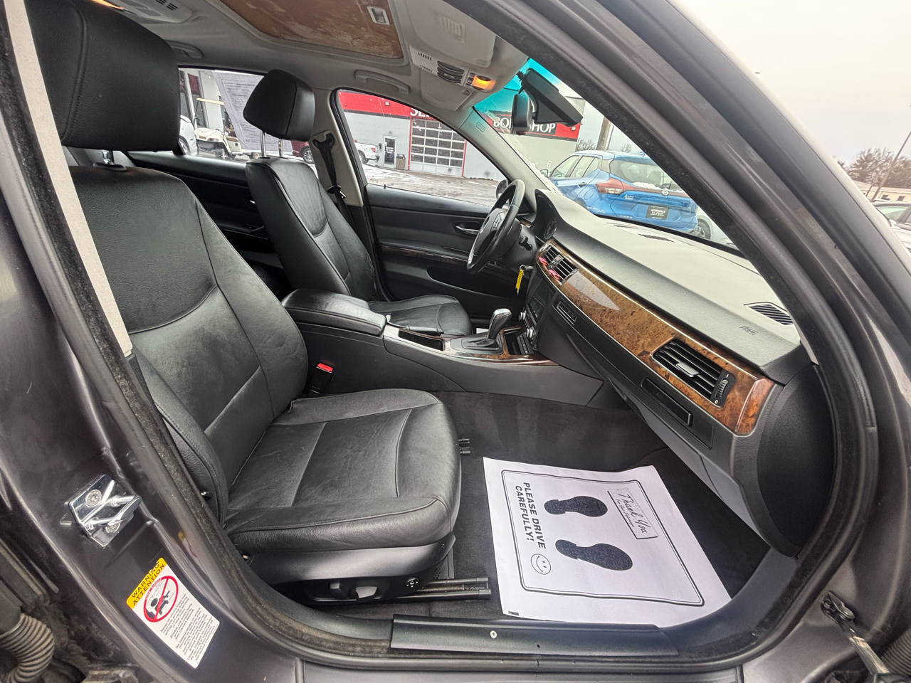 BMW 3 Series 4dr Sdn 328xi AWD SULEV 2007