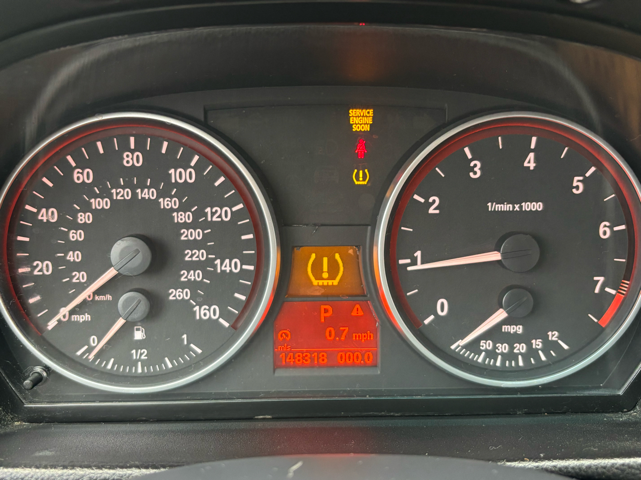 BMW 3 Series 4dr Sdn 328xi AWD SULEV 2007