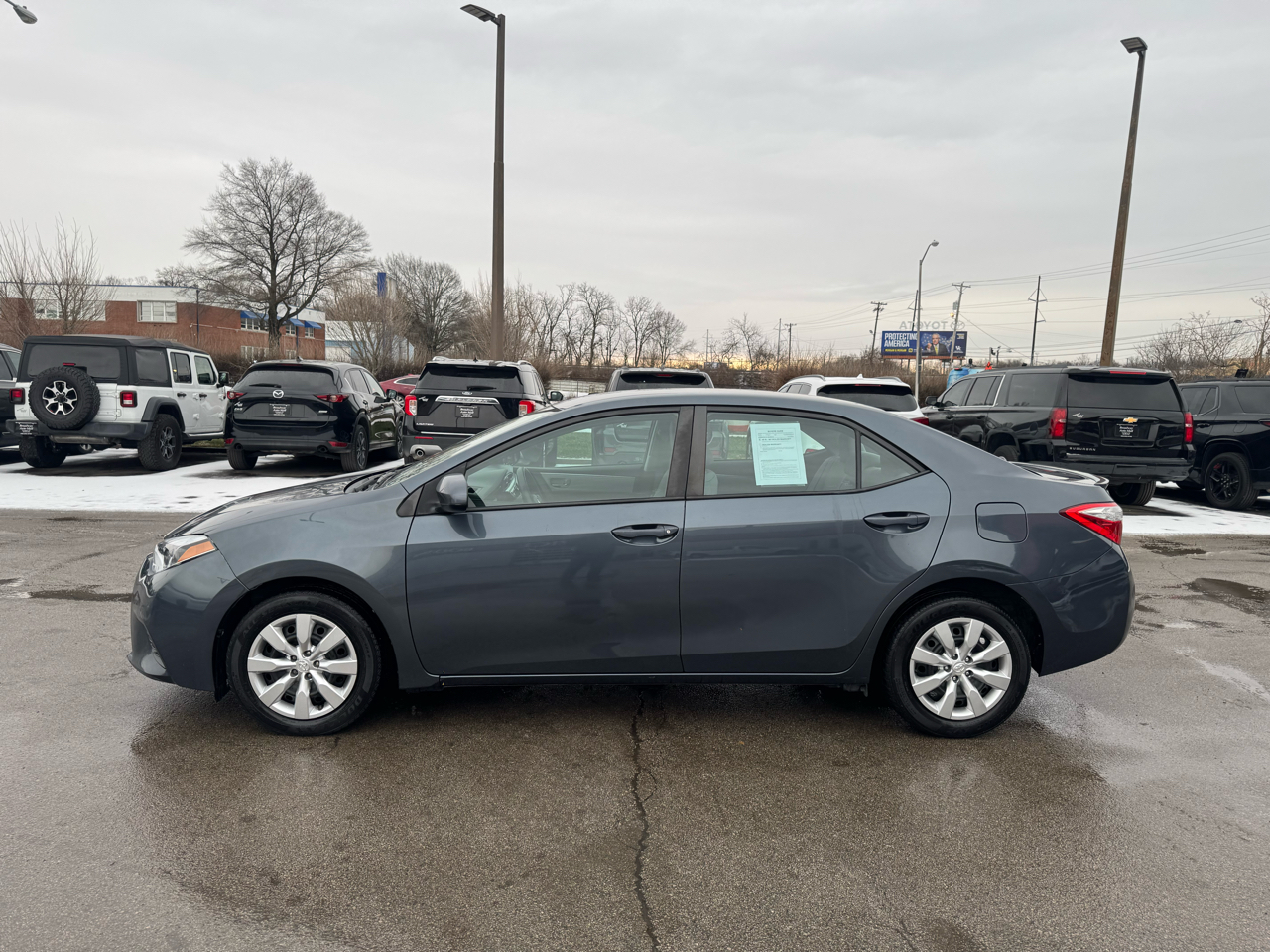 Toyota Corolla 4dr Sdn CVT S w/Special Edition Pkg (Natl) 2016