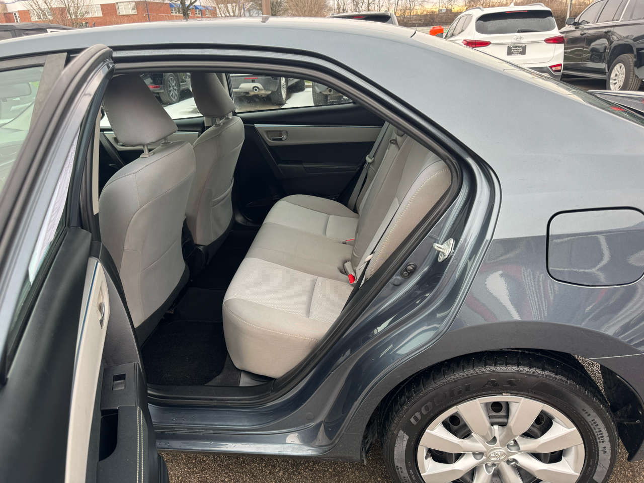 Toyota Corolla 4dr Sdn CVT S w/Special Edition Pkg (Natl) 2016