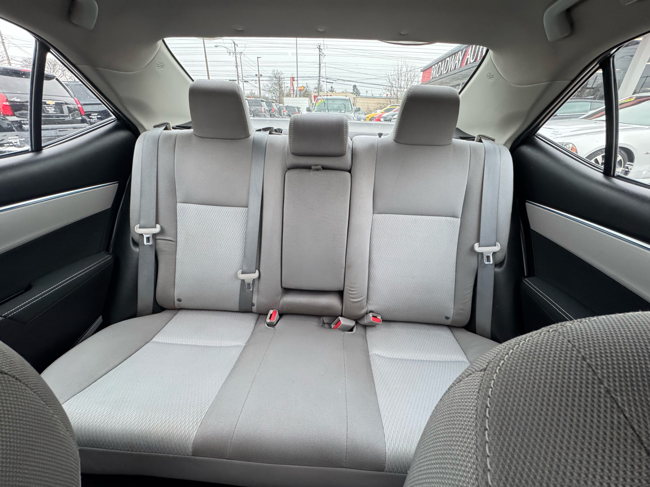 Toyota Corolla 4dr Sdn CVT S w/Special Edition Pkg (Natl) 2016