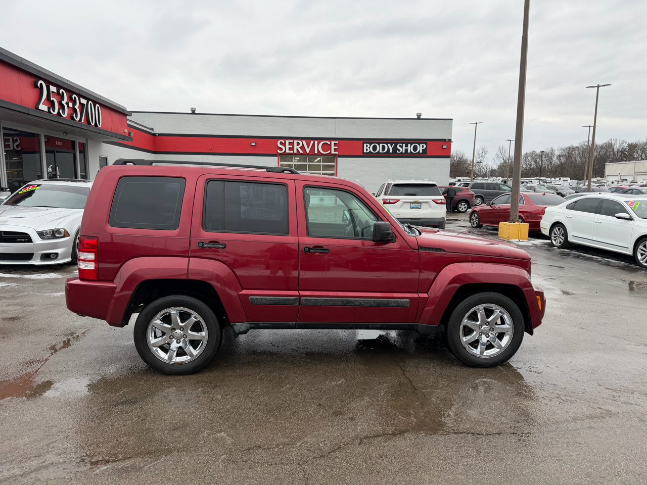 Jeep Liberty 4WD 4dr Sport 2012