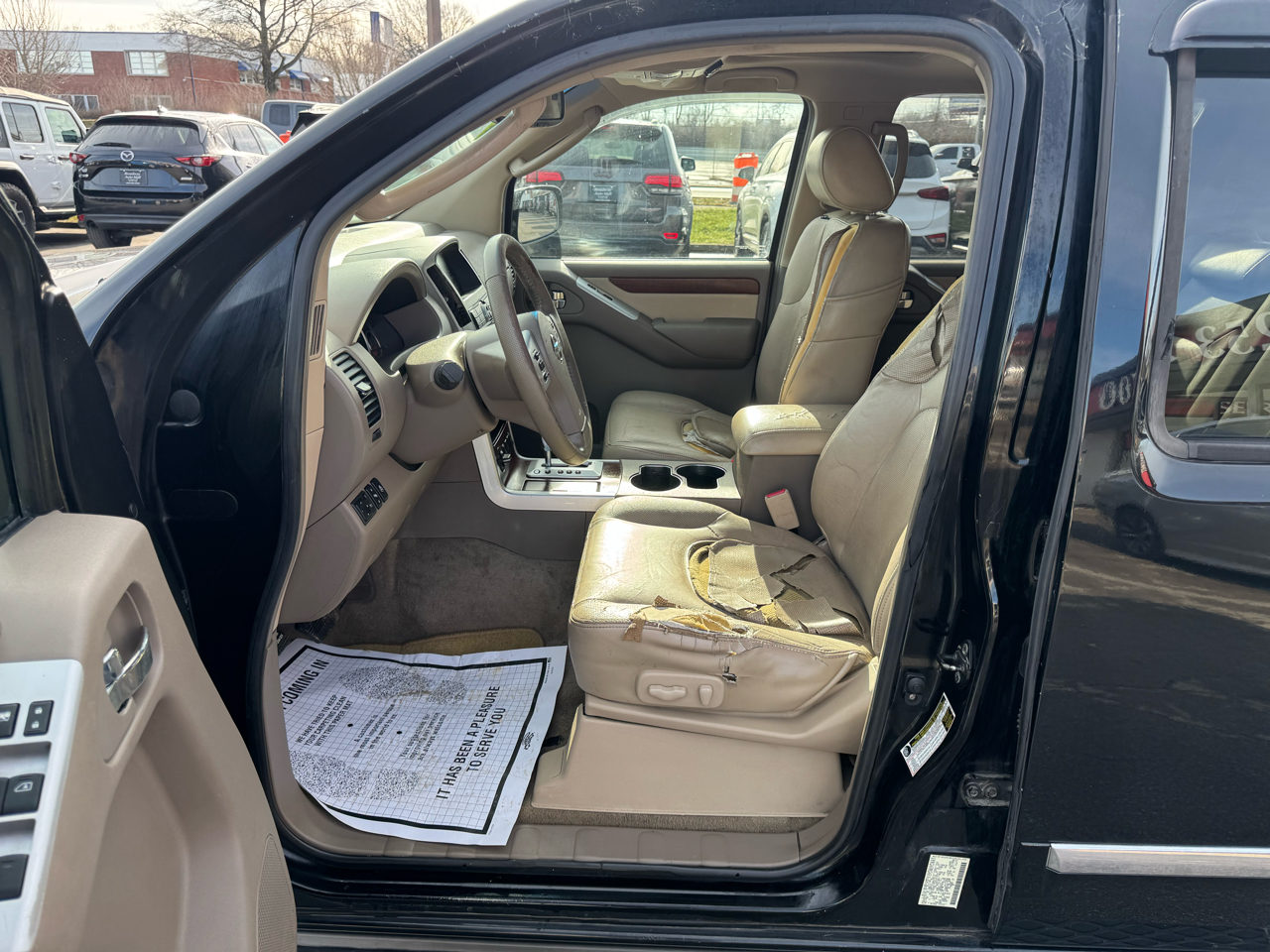 Nissan Pathfinder 4WD 4dr V8 LE 2008