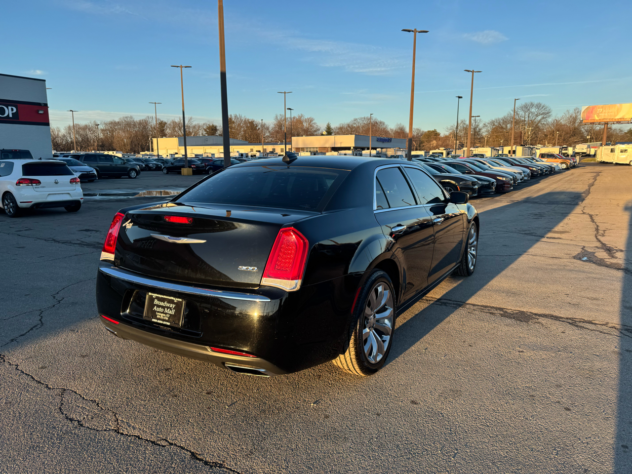 Chrysler 300 Limited RWD 2019