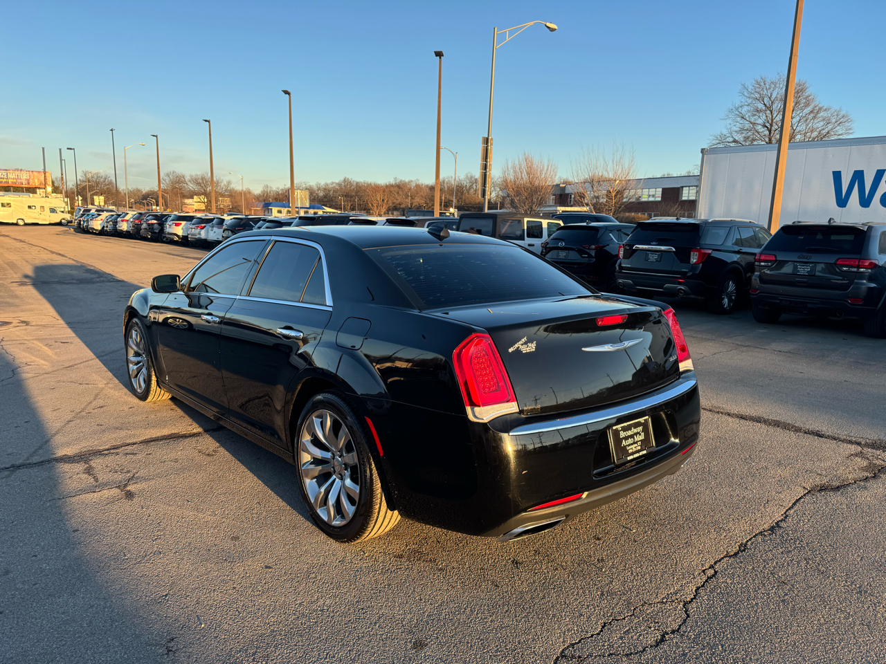 Chrysler 300 Limited RWD 2019