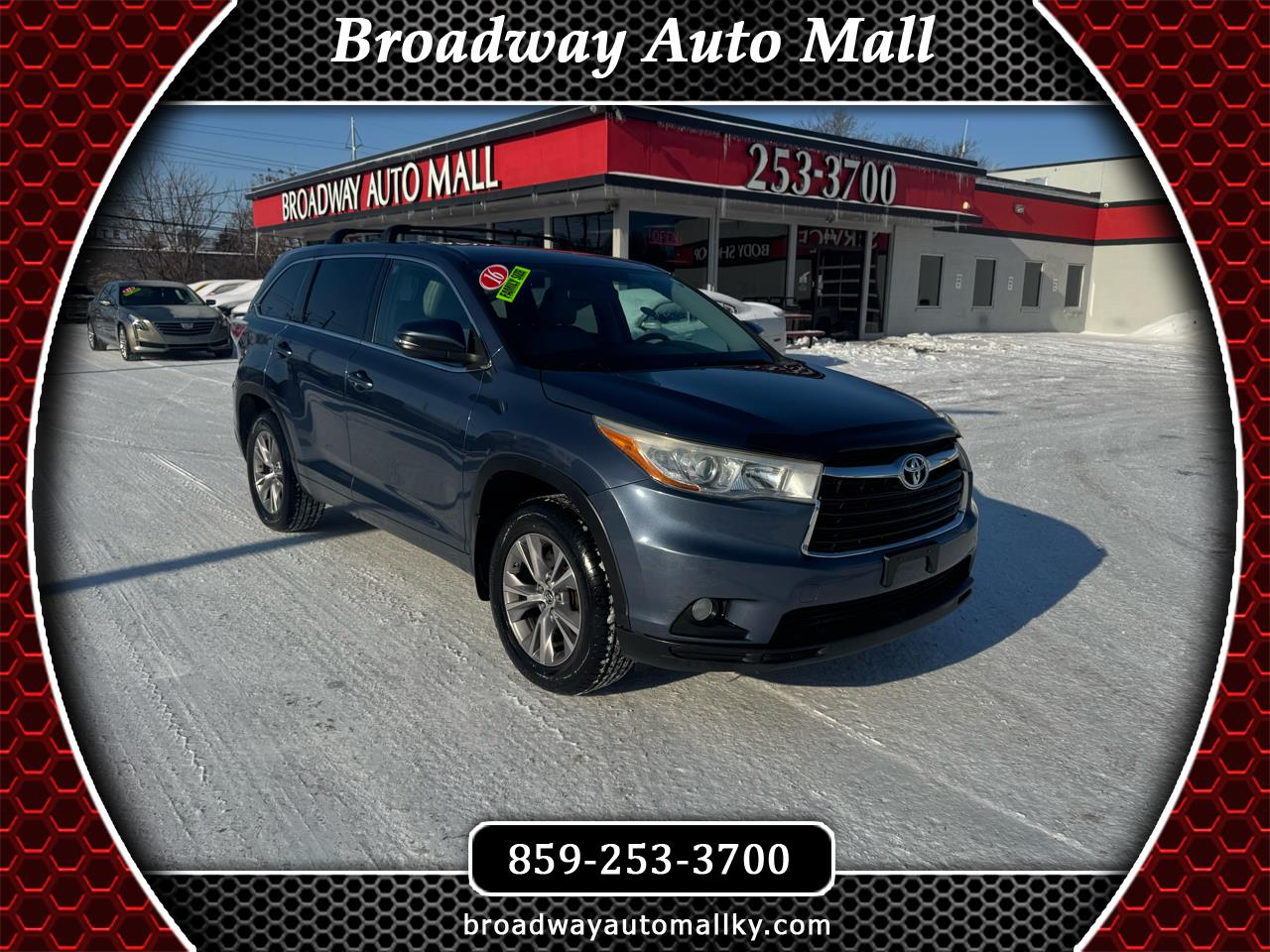 Toyota Highlander AWD 4dr V6 LE (Natl) 2016