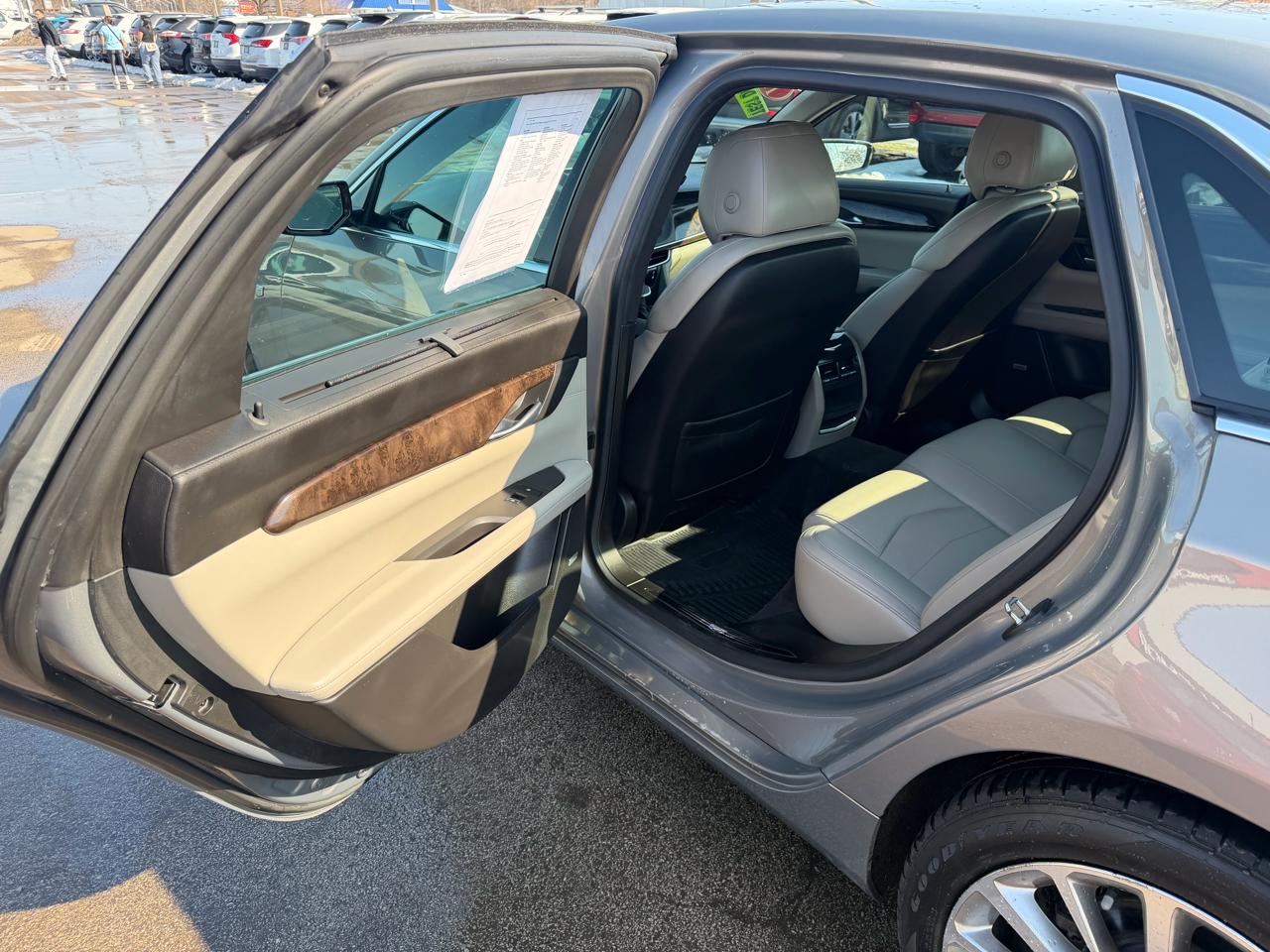 Cadillac CT6 4dr Sdn 3.6L Luxury AWD 2017