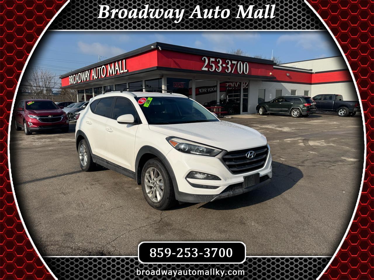 2016 Hyundai Tucson AWD 4dr SE