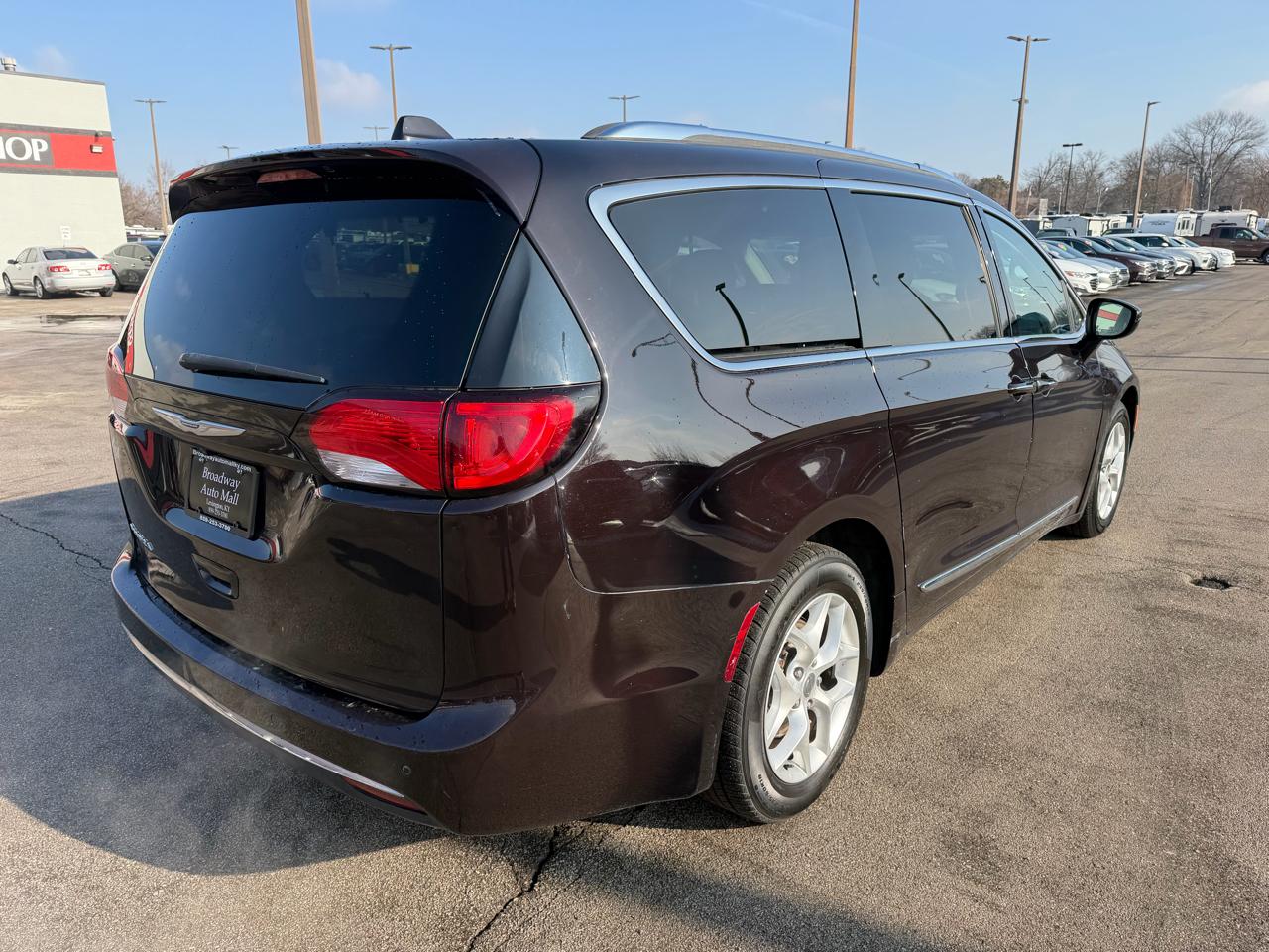 Chrysler Pacifica Touring-L Plus 2017