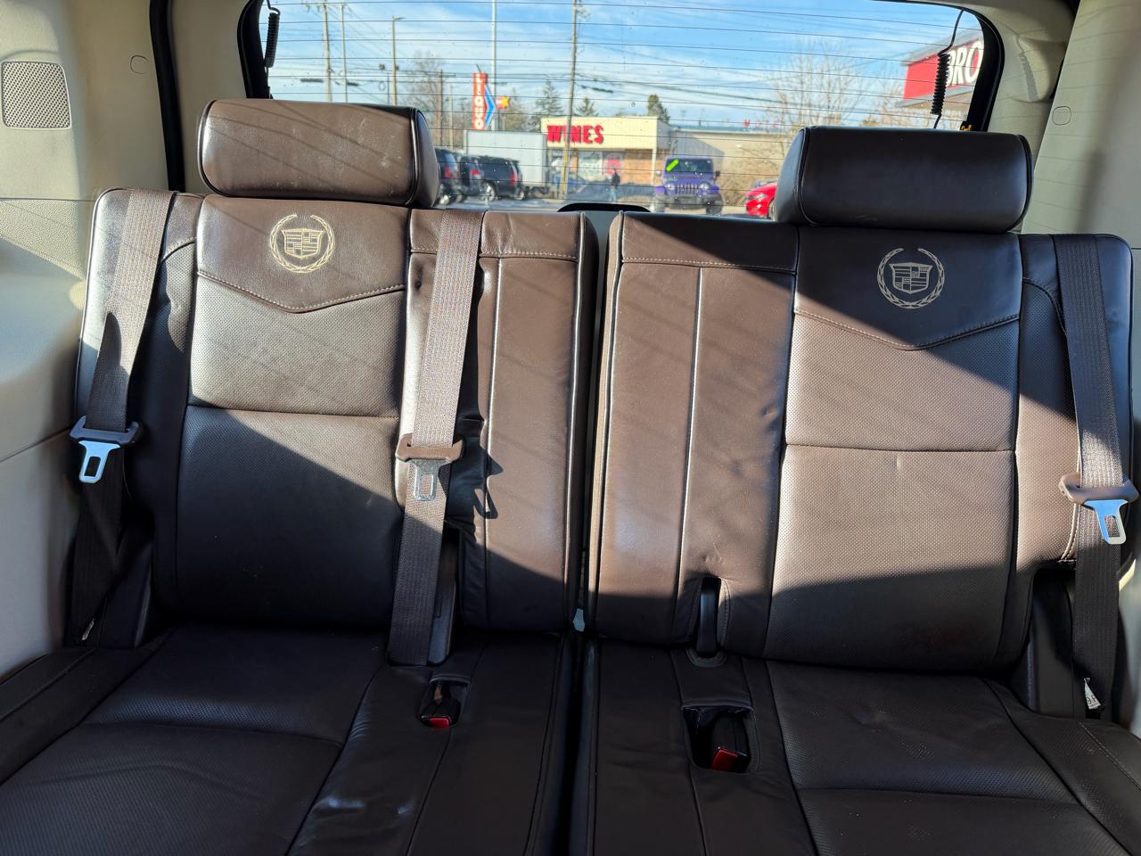 Cadillac Escalade AWD 4dr Platinum Edition 2012