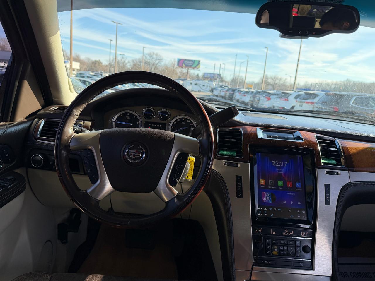 Cadillac Escalade AWD 4dr Platinum Edition 2012