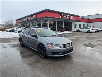2013 Volkswagen Passat 4dr Sdn 2.5L Auto Wolfsburg Edition