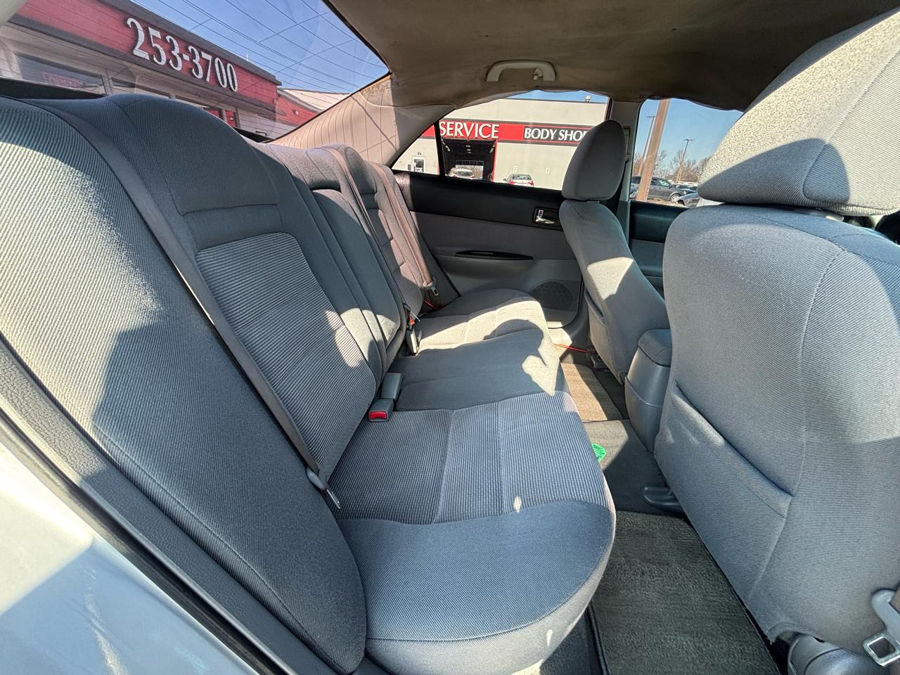 Mazda MAZDA6 4dr Sdn i Auto I4 2004