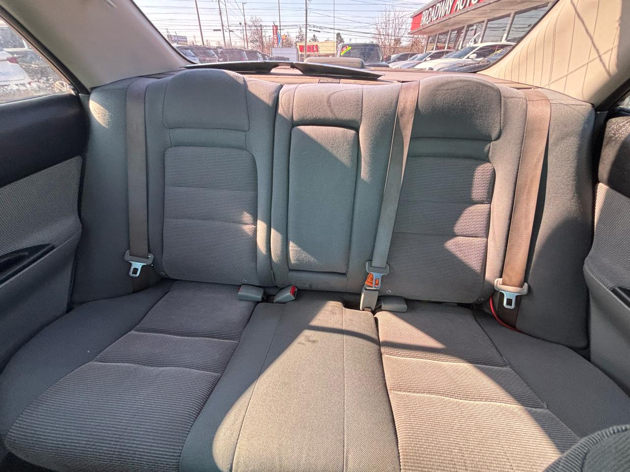 Mazda MAZDA6 4dr Sdn i Auto I4 2004