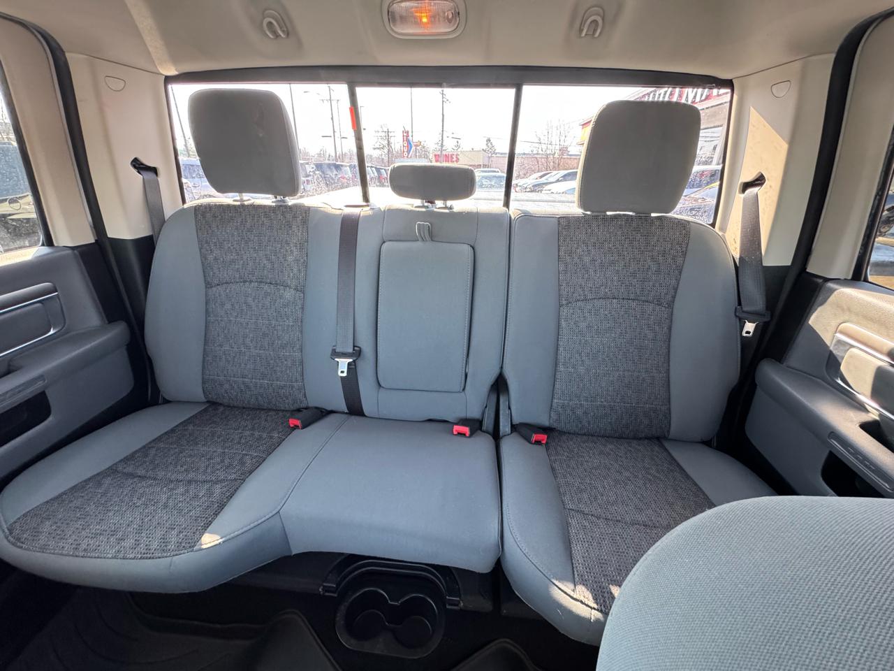 RAM 1500 Big Horn 4x4 Crew Cab 5'7" Box 2018