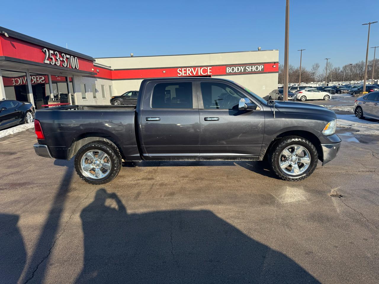 RAM 1500 4WD Crew Cab 140.5" Big Horn 2016
