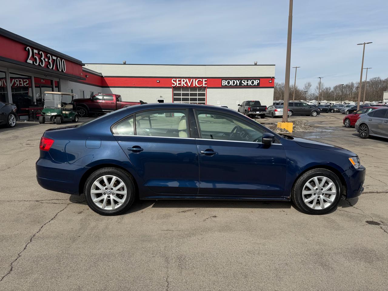 Volkswagen Jetta Sedan 4dr Auto SE PZEV 2014