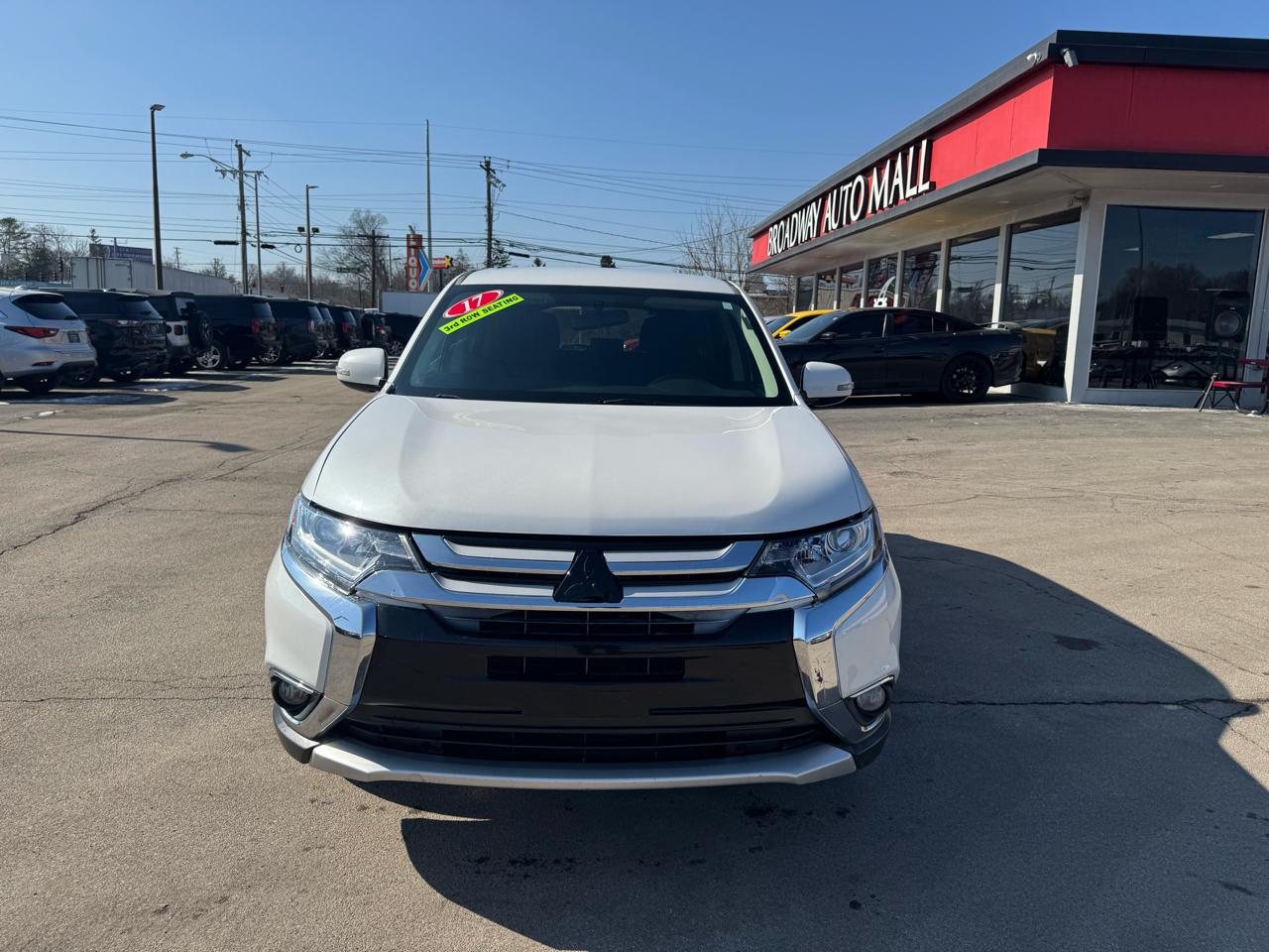 Mitsubishi Outlander SEL FWD 2017