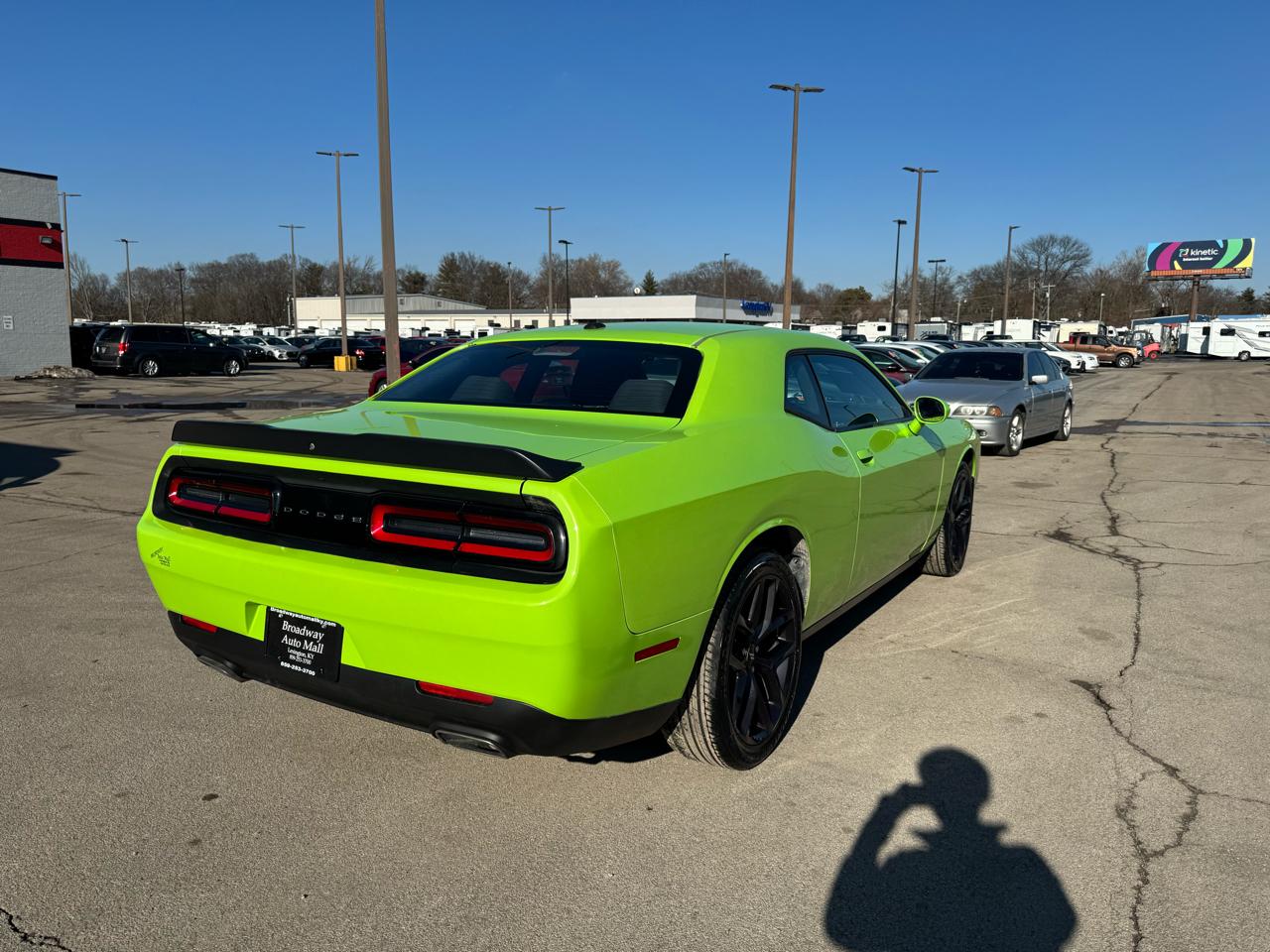 Dodge Challenger SXT RWD 2019