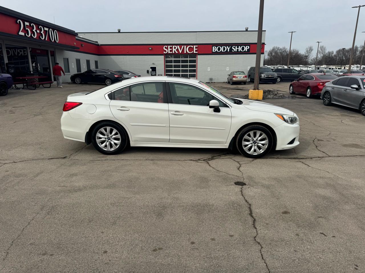 Subaru Legacy 4dr Sdn 2.5i Premium PZEV 2015