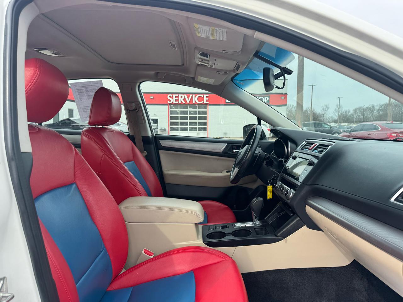 Subaru Legacy 4dr Sdn 2.5i Premium PZEV 2015