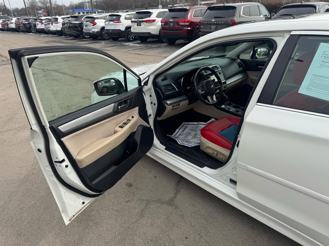 Subaru Legacy 4dr Sdn 2.5i Premium PZEV 2015