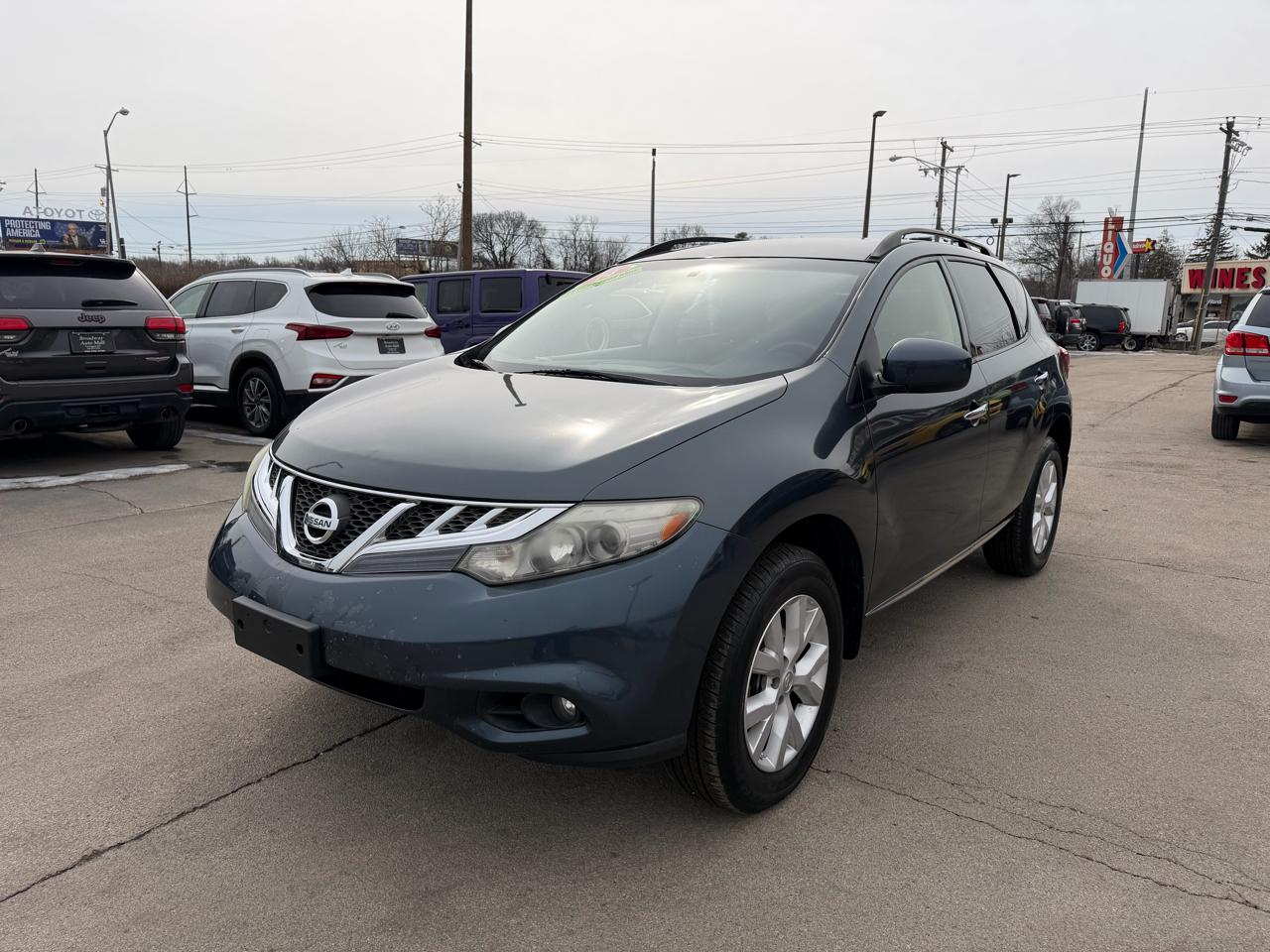 Nissan Murano LE 2014