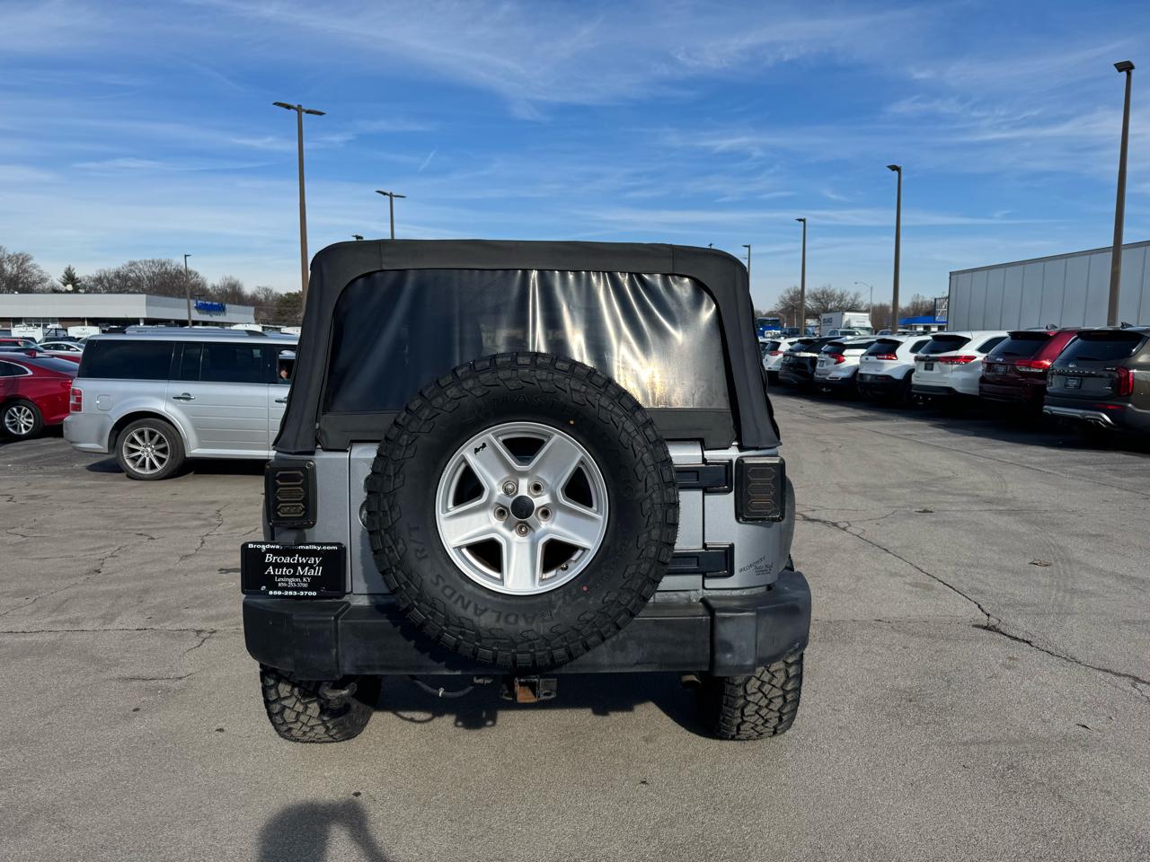 Jeep Wrangler 4WD 2dr Sport 2013