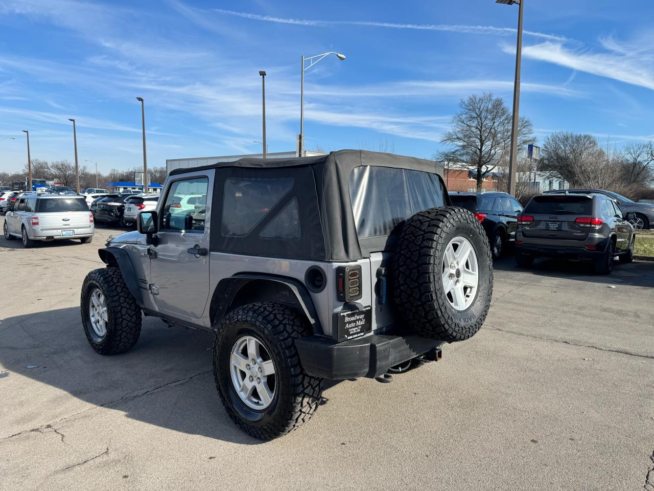 Jeep Wrangler 4WD 2dr Sport 2013